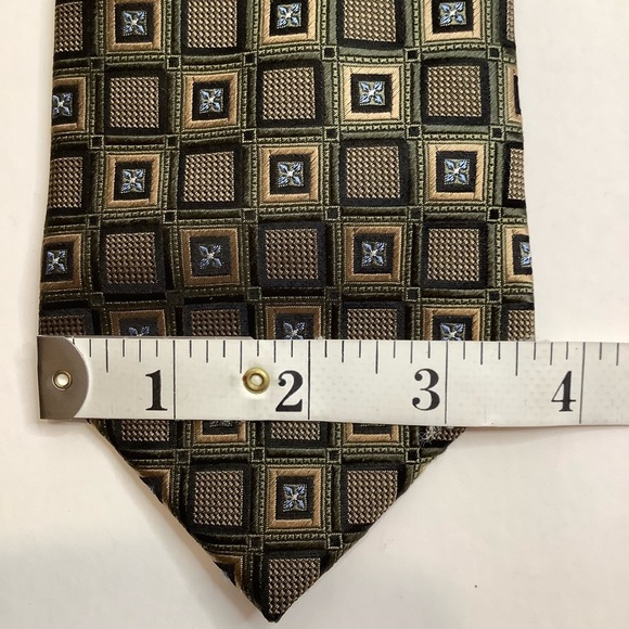 VINTAGE Italian Green & Gold Geometric Woven Silk Tie - Picture 10 of 12